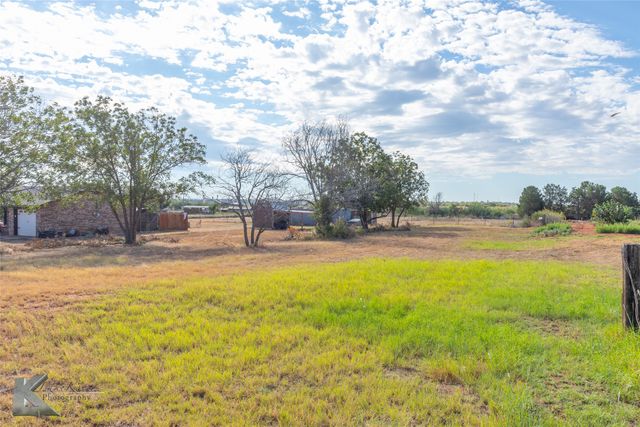 217 County Road 370, Sweetwater, TX 79556