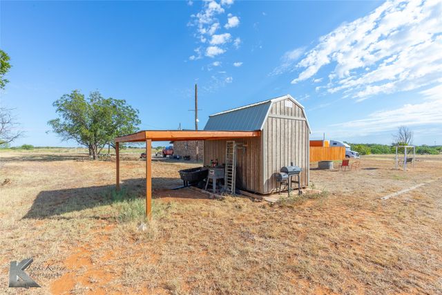 217 County Road 370, Sweetwater, TX 79556