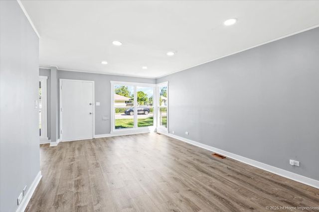 409 Wilshire Street, Park Forest, IL 60466