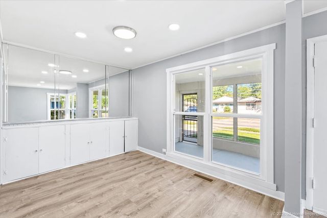 409 Wilshire Street, Park Forest, IL 60466