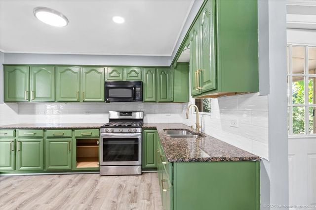 409 Wilshire Street, Park Forest, IL 60466