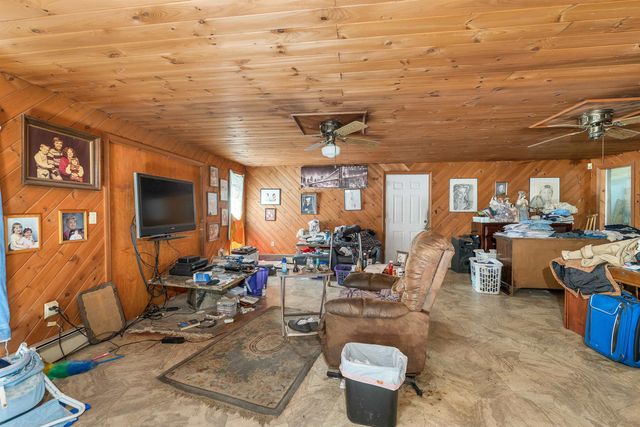 56 Prescott Heights Road, Hooksett, NH 03106