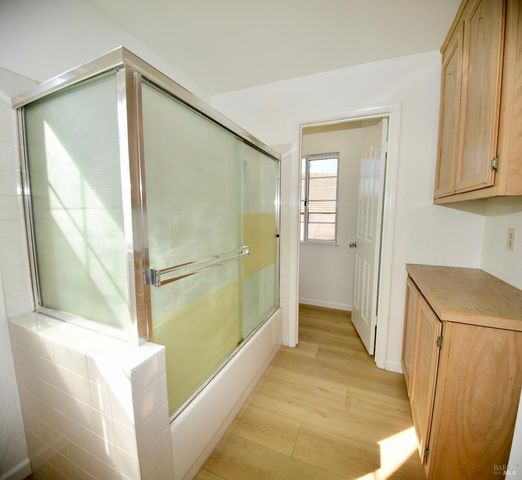 305 Mayfield Cir, Suisun City, CA 94585