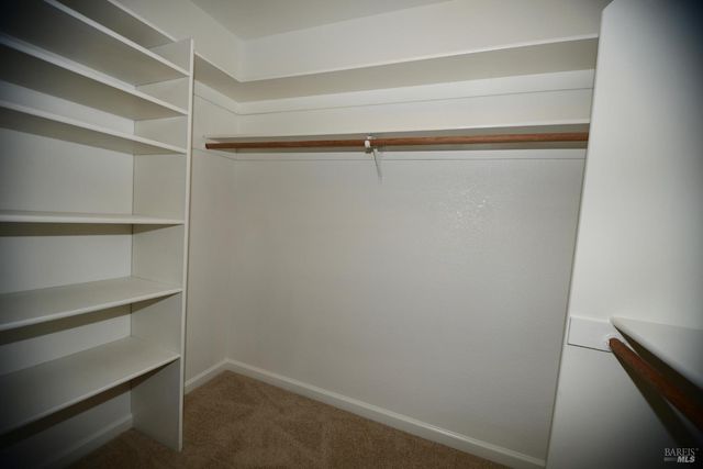 305 Mayfield Cir, Suisun City, CA 94585