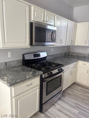 263 Summer Meadow Street, Henderson, NV 89074