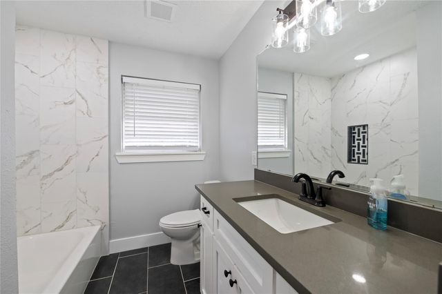 612 Alta Vista Drive, Pasadena, TX 77502