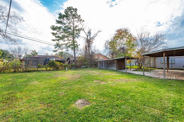 612 Alta Vista Drive, Pasadena, TX 77502