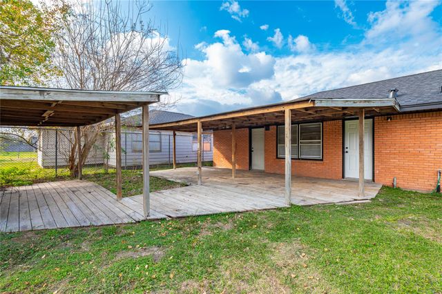 612 Alta Vista Drive, Pasadena, TX 77502