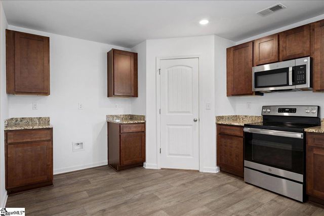 536 Grassy Pond Road, Gaffney, SC 29341
