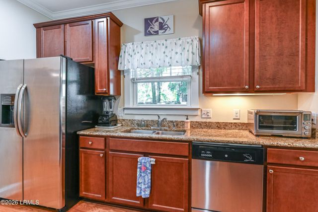 14 Chinaback Drive, Beaufort, SC 29907