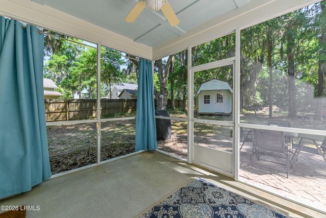 14 Chinaback Drive, Beaufort, SC 29907