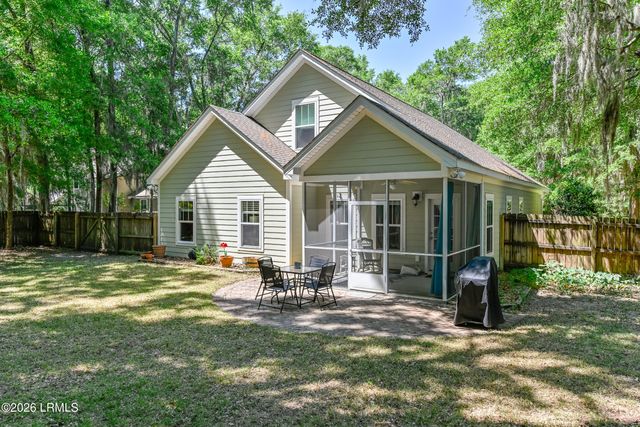 14 Chinaback Drive, Beaufort, SC 29907