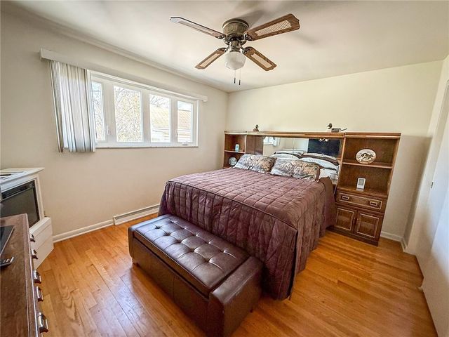 135 Mar Vel Dr, Center Twp, PA 16001