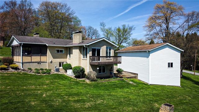 135 Mar Vel Dr, Center Twp, PA 16001
