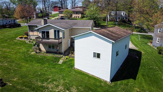 135 Mar Vel Dr, Center Twp, PA 16001