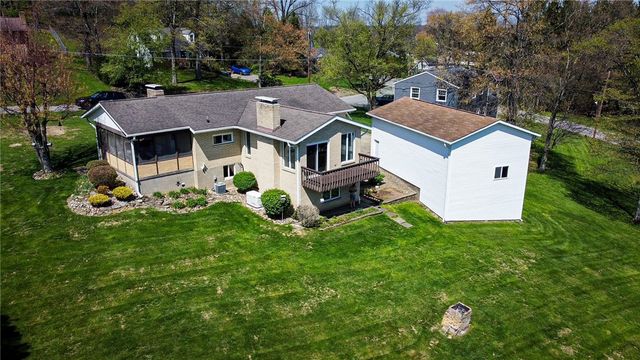 135 Mar Vel Dr, Center Twp, PA 16001
