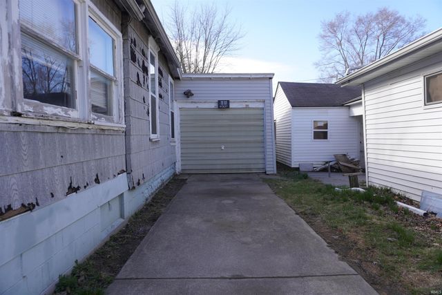 453 W Boone Street, Frankfort, IN 46041