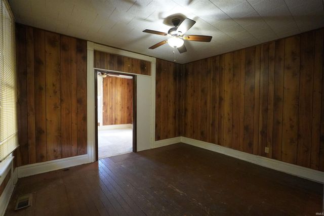 453 W Boone Street, Frankfort, IN 46041