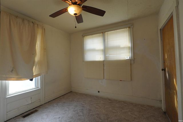 453 W Boone Street, Frankfort, IN 46041