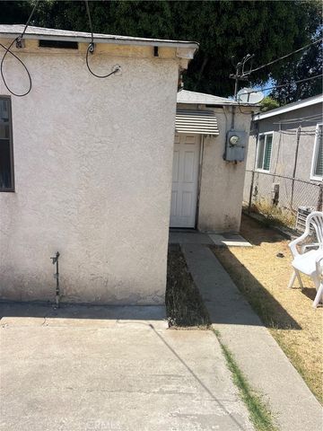 2114 Cowlin, Commerce, CA 90040