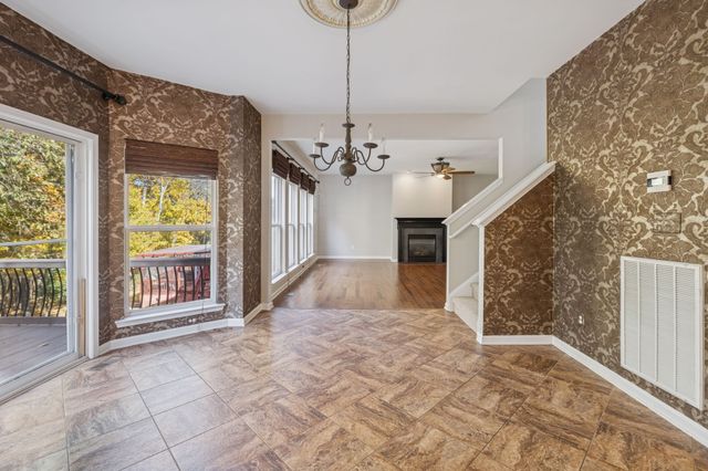 322 Forest Bend Dr, Mount Juliet, TN 37122