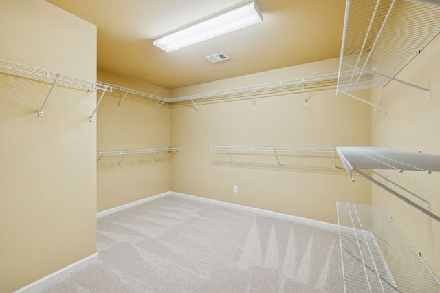 322 Forest Bend Dr, Mount Juliet, TN 37122