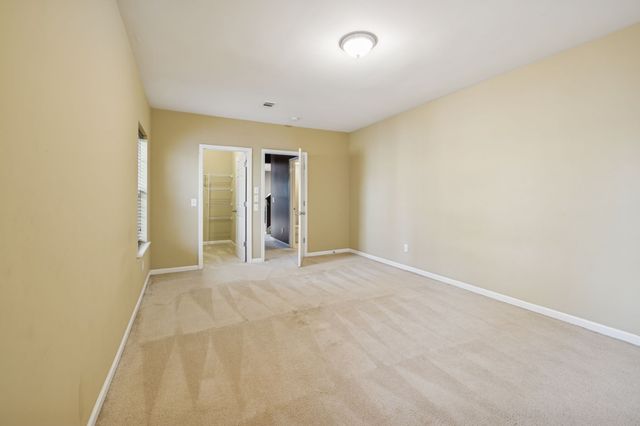 322 Forest Bend Dr, Mount Juliet, TN 37122