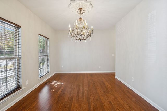 322 Forest Bend Dr, Mount Juliet, TN 37122