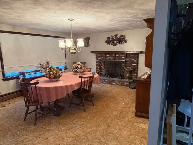 214 Sawdy Dr, Westport, MA 02790