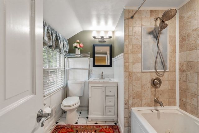 560 Worcester Street, Wellesley, MA 02481
