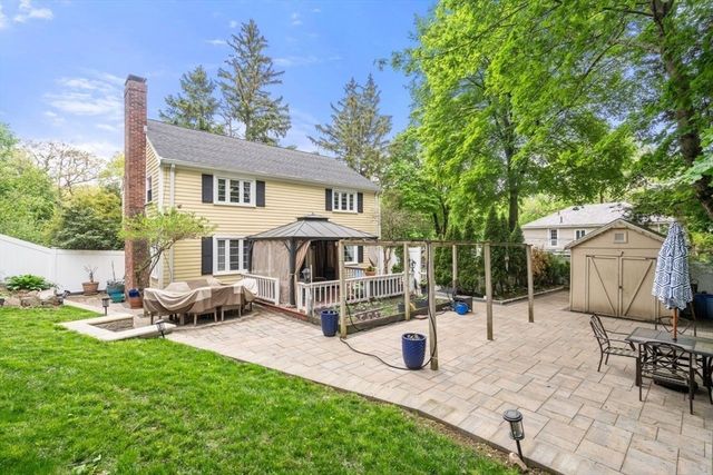 560 Worcester Street, Wellesley, MA 02481