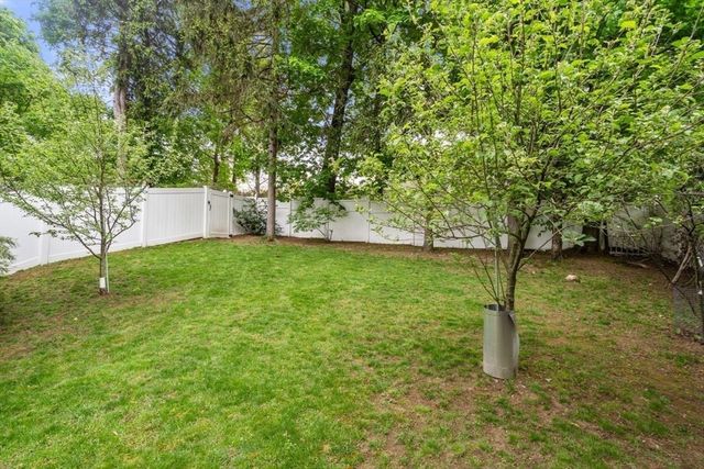 560 Worcester Street, Wellesley, MA 02481