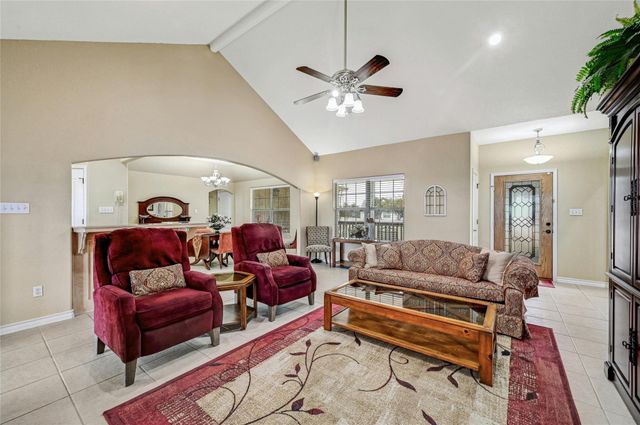 1370 Sunset Vw, Fischer, TX 78623