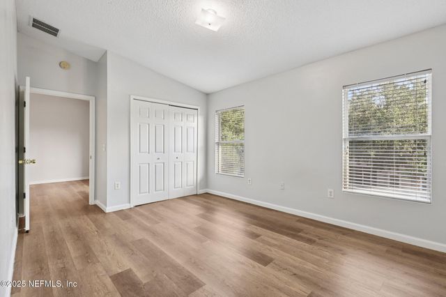 6070 MAGGIES Circle, 113, Jacksonville, FL 32244