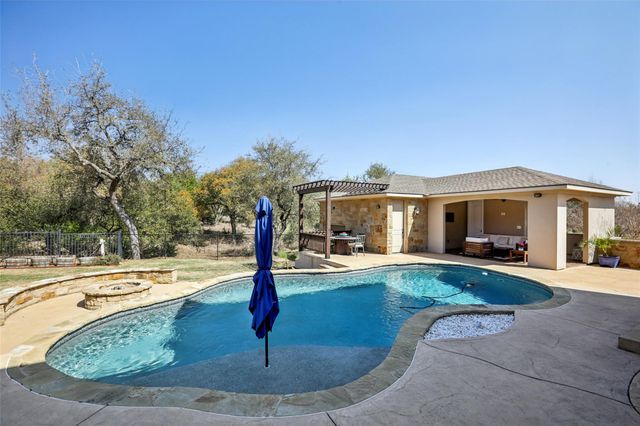 1000 Jonathan CV, Georgetown, TX 78628