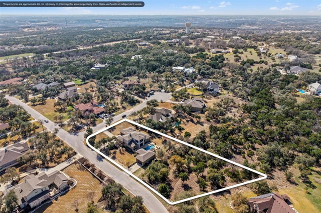 1000 Jonathan CV, Georgetown, TX 78628