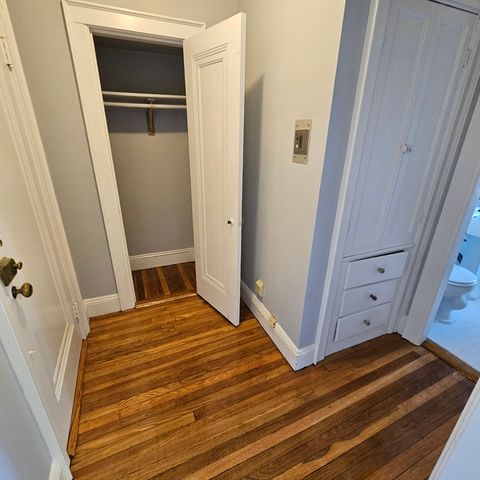 48 Strathmore Rd 43, Boston, MA 02135