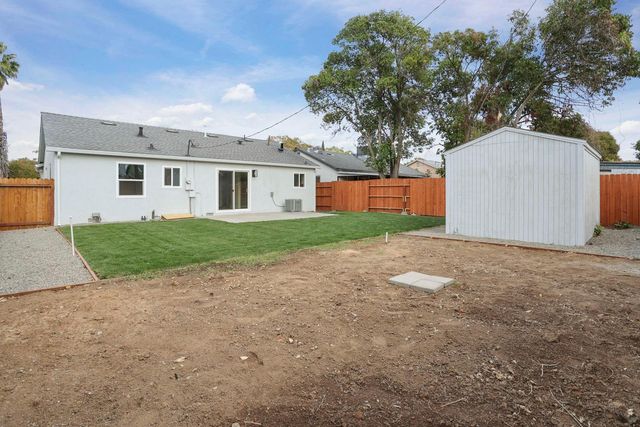 4630 Lemon Hill Ave, Sacramento, CA 95824