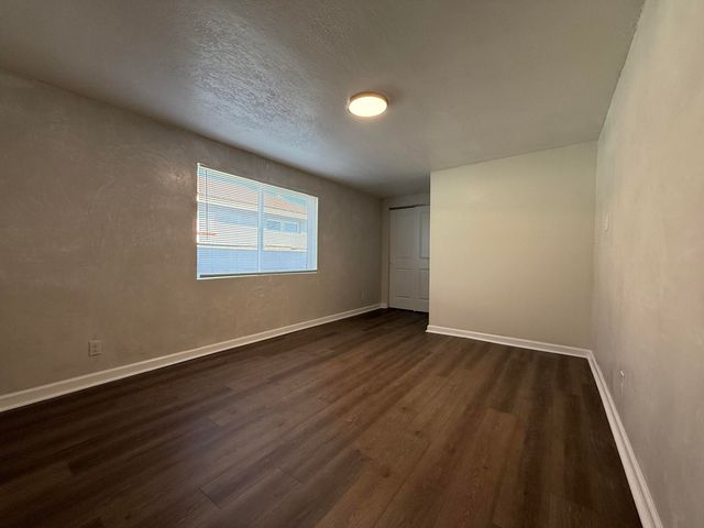 2732 Florida Street NE, Albuquerque, NM 87110