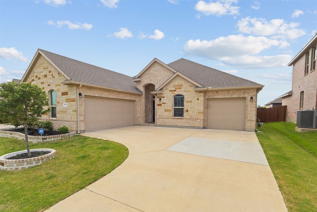 3615 Orchard Street, Grand Prairie, TX 76065 — photo 2