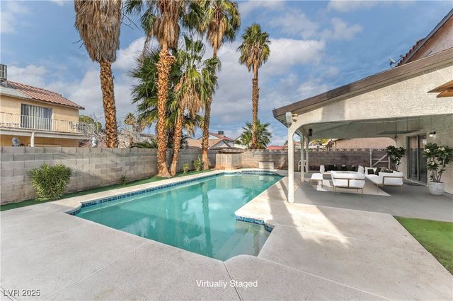 581 Carleton Drive, Henderson, NV 89014