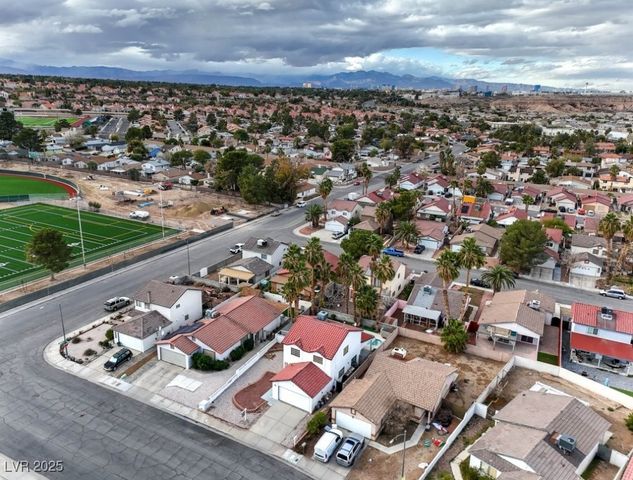 581 Carleton Drive, Henderson, NV 89014