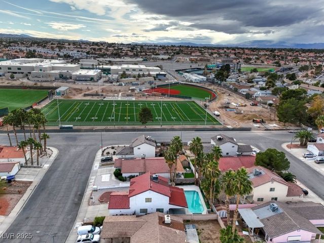 581 Carleton Drive, Henderson, NV 89014