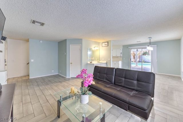 581 Carleton Drive, Henderson, NV 89014