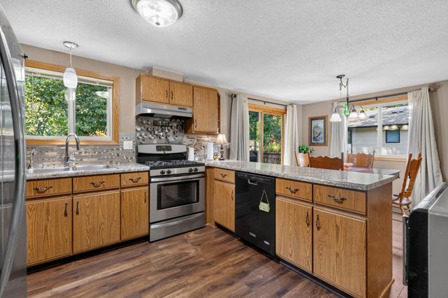 5795 Amy Lane, Maple Plain, MN 55359