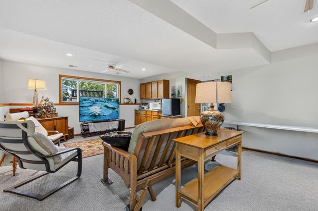 5795 Amy Lane, Maple Plain, MN 55359