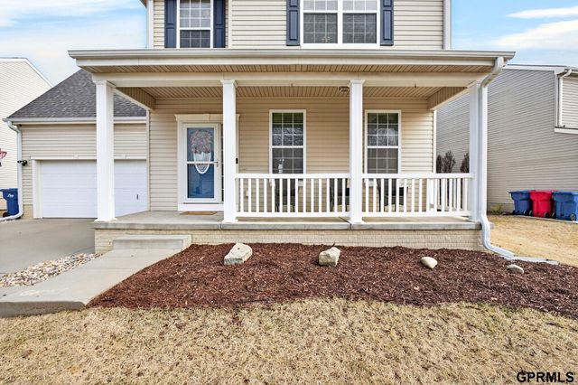 8911 S 167th Street, Omaha, NE 68136