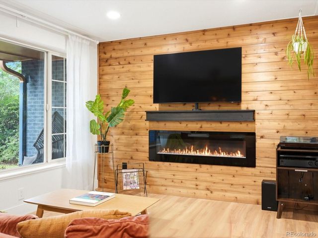 7610 W 24th Avenue, Lakewood, CO 80214