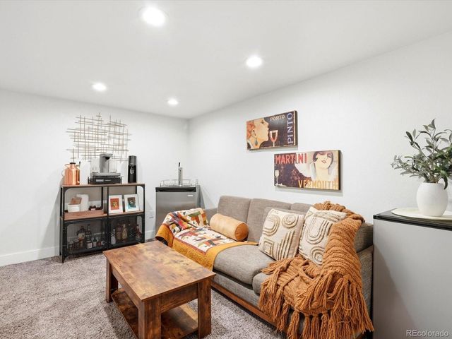 7610 W 24th Avenue, Lakewood, CO 80214