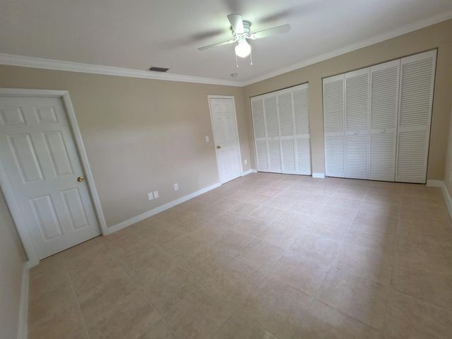 902 Riverside Drive, Greenacres, FL 33463